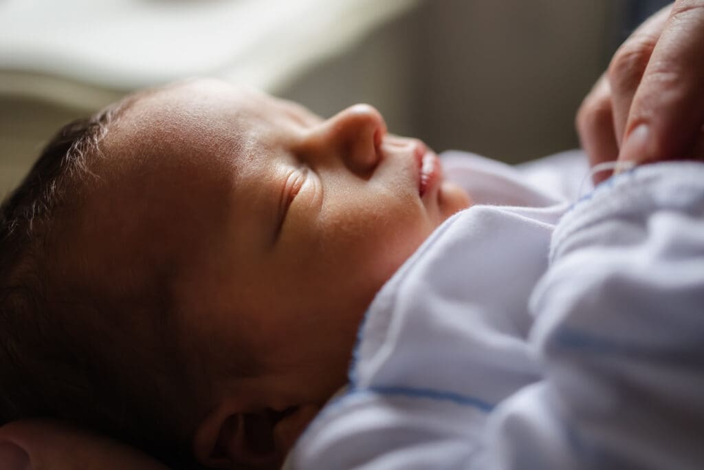 baby profile during in-home lifestyle newborn photography session in knoxville tn